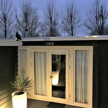 Gardenhouse Mariposa Villa บาดโฮเวอดอร์ป ภายนอก รูปภาพ