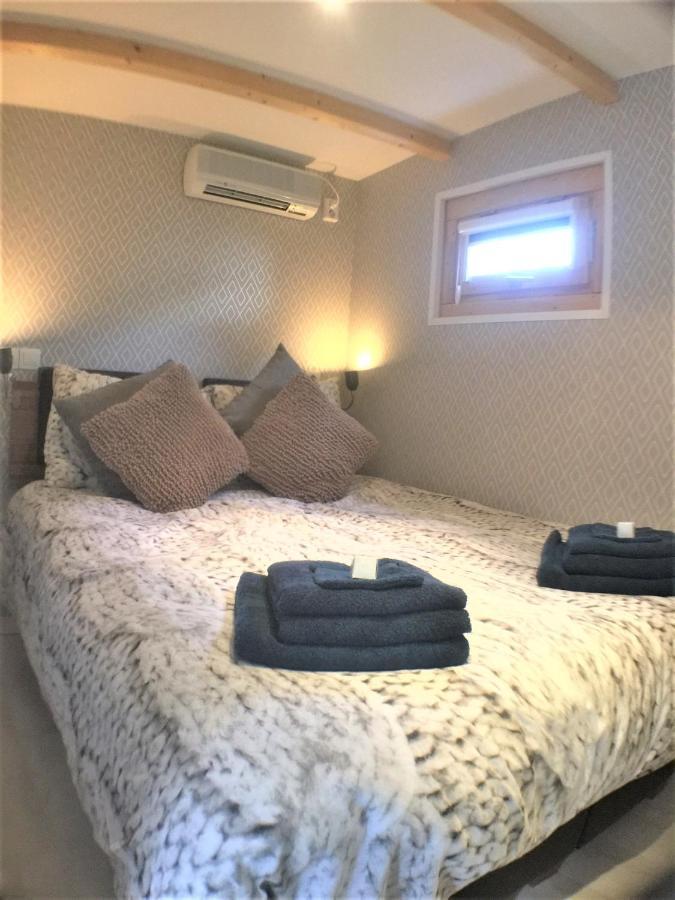 Gardenhouse Mariposa Villa บาดโฮเวอดอร์ป ภายนอก รูปภาพ
